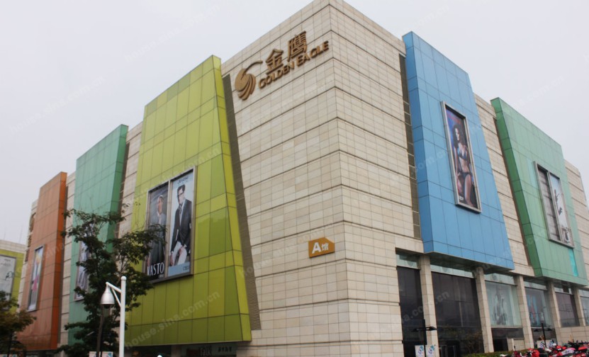云浮金鹰奥莱城